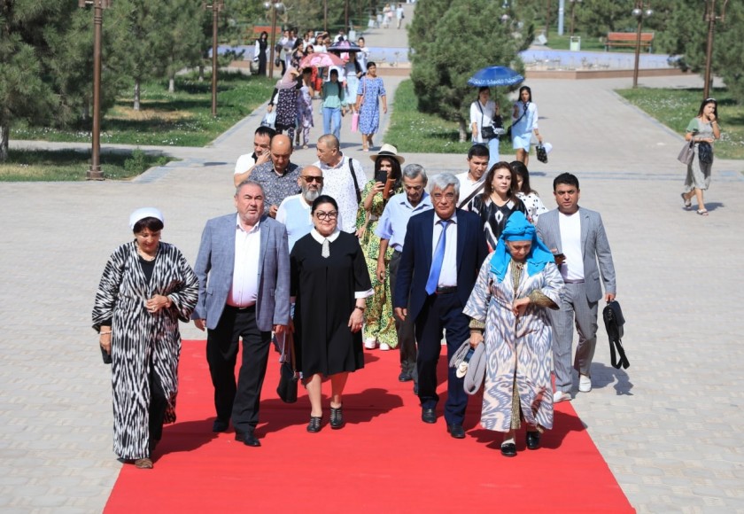 Termiz shahrida “Yangi O‘zbekistonda el aziz, inson aziz” shiori ostida madaniy-ma’rifiy tadbirlar boshlandi