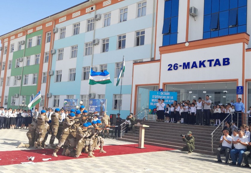 “Ustoz – qadri buyuk muallim” nomli bayram tadbiri o‘tkazildi.