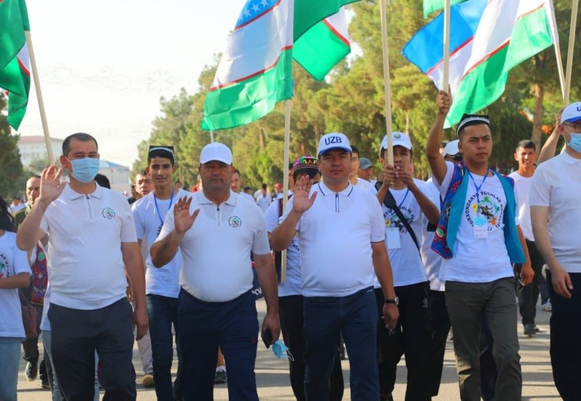 Kecha Surxondaryoda “Yangi Oʼzbekiston yoshlari, birlashaylik!” shiori ostida start olgan Yoshlar festivali bugun erta tongdan ommaviy yugurish va bayramona yurish marafoni bilan davom etdi.