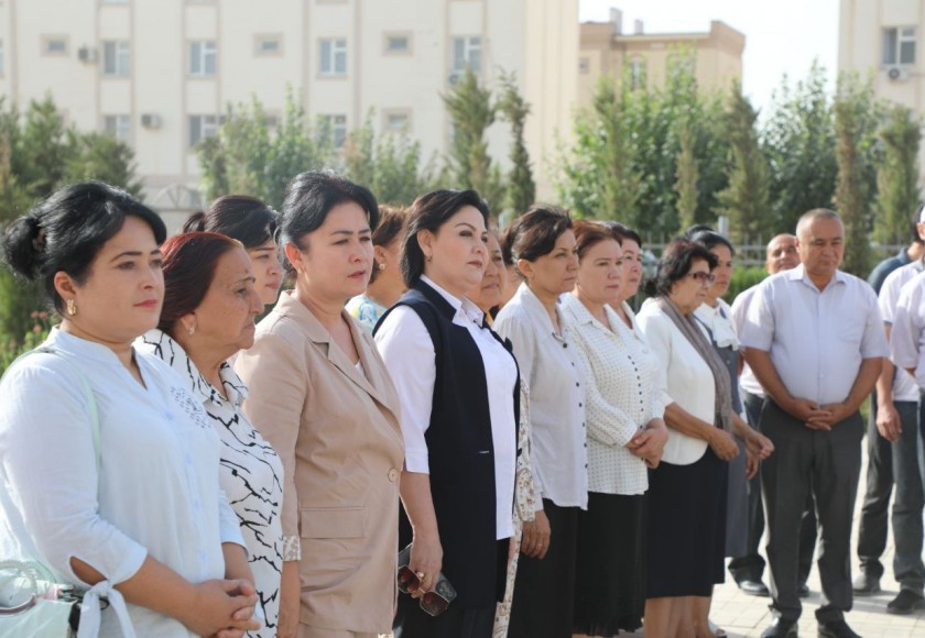 Termiz shahrida umumta’lim maktablarini yangi o‘quv yiliga tayyorlash bo‘yicha namunaviy seminar bo‘lib o‘tdi