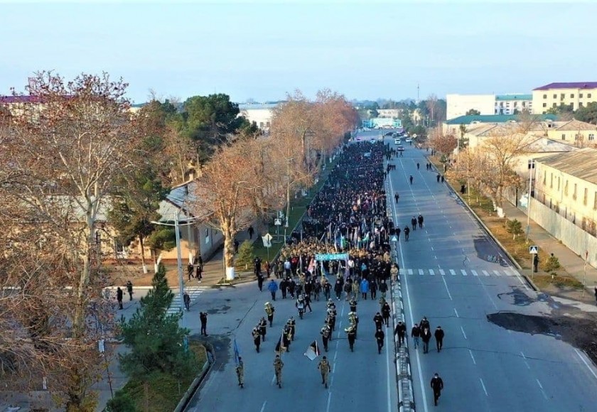 Termizda «Sogʼlom hayot uchun 5000 qadam» shiori ostida piyoda yurish marafoni boʼlib oʼtdi